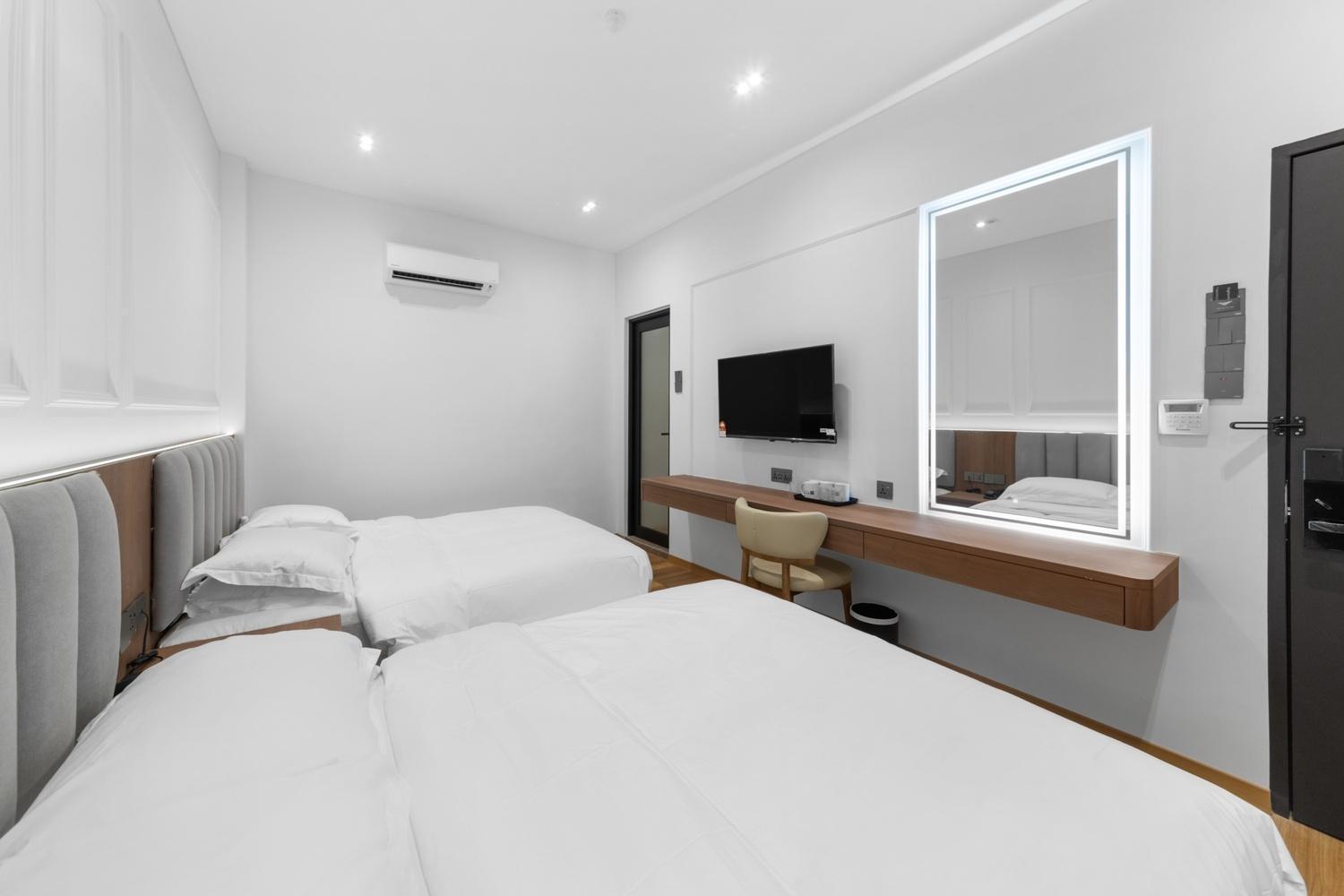 Milux 3* Muar